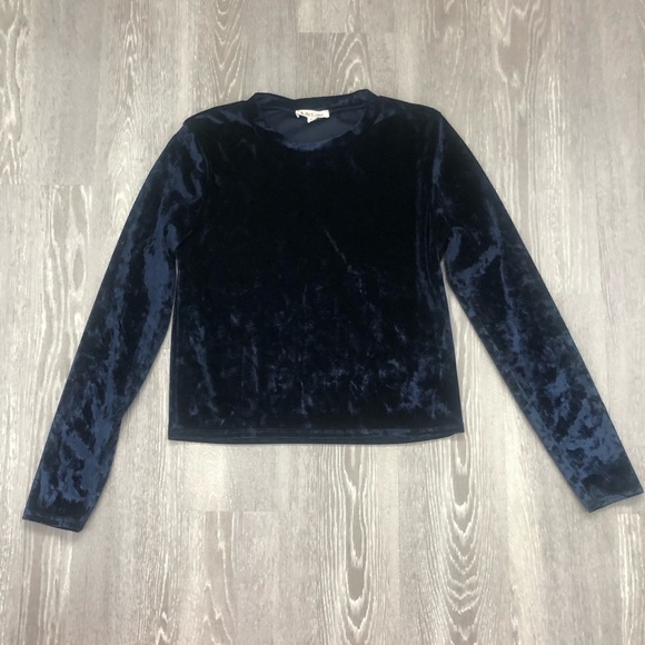 Rolla Coster Velour Crop Top Size Medium - Picture 1 of 3